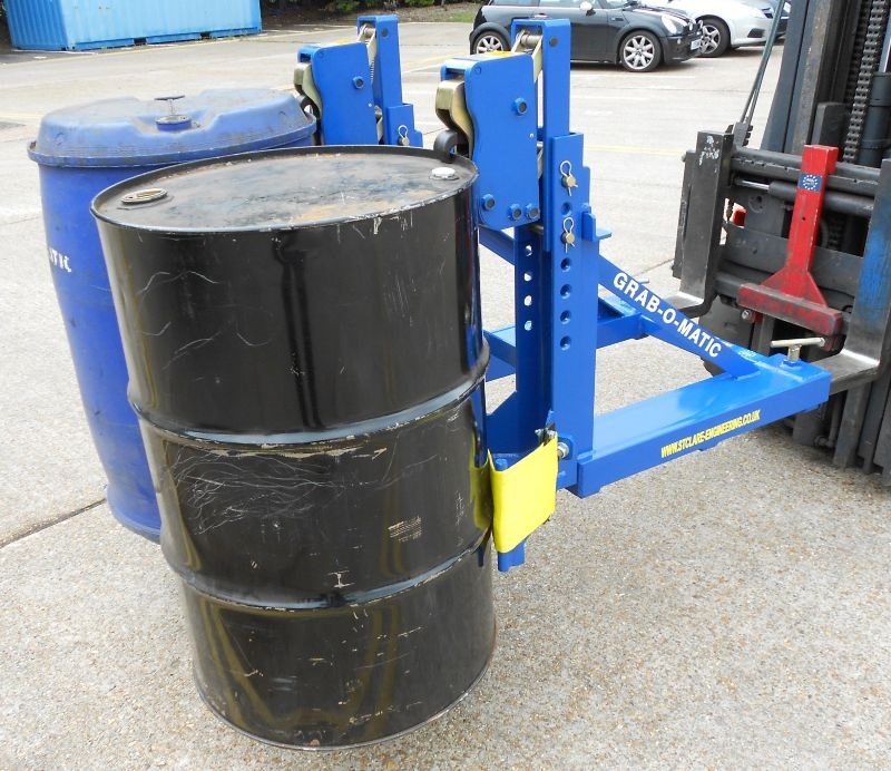 British_Drum_Handling1.jpg