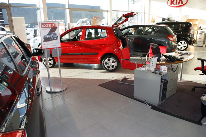 Instarmac_Kia_Showroom.jpg