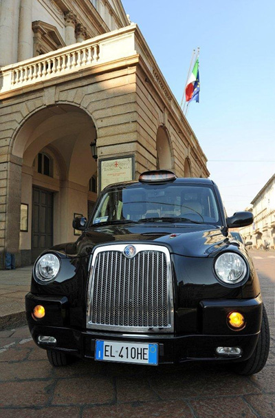 London_Taxis_Italy.jpg