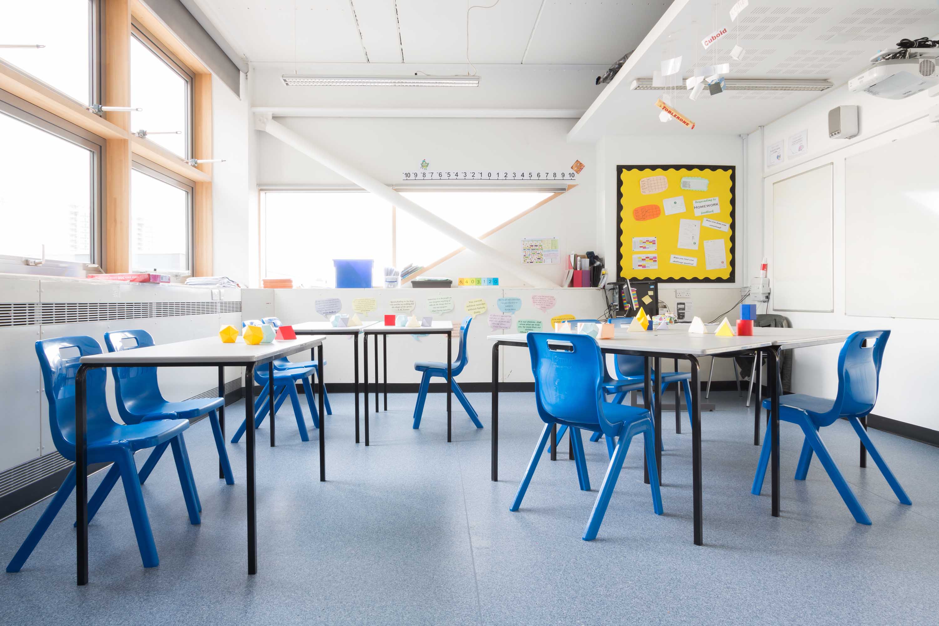 Polyflor_City_of_London_Academy.jpg