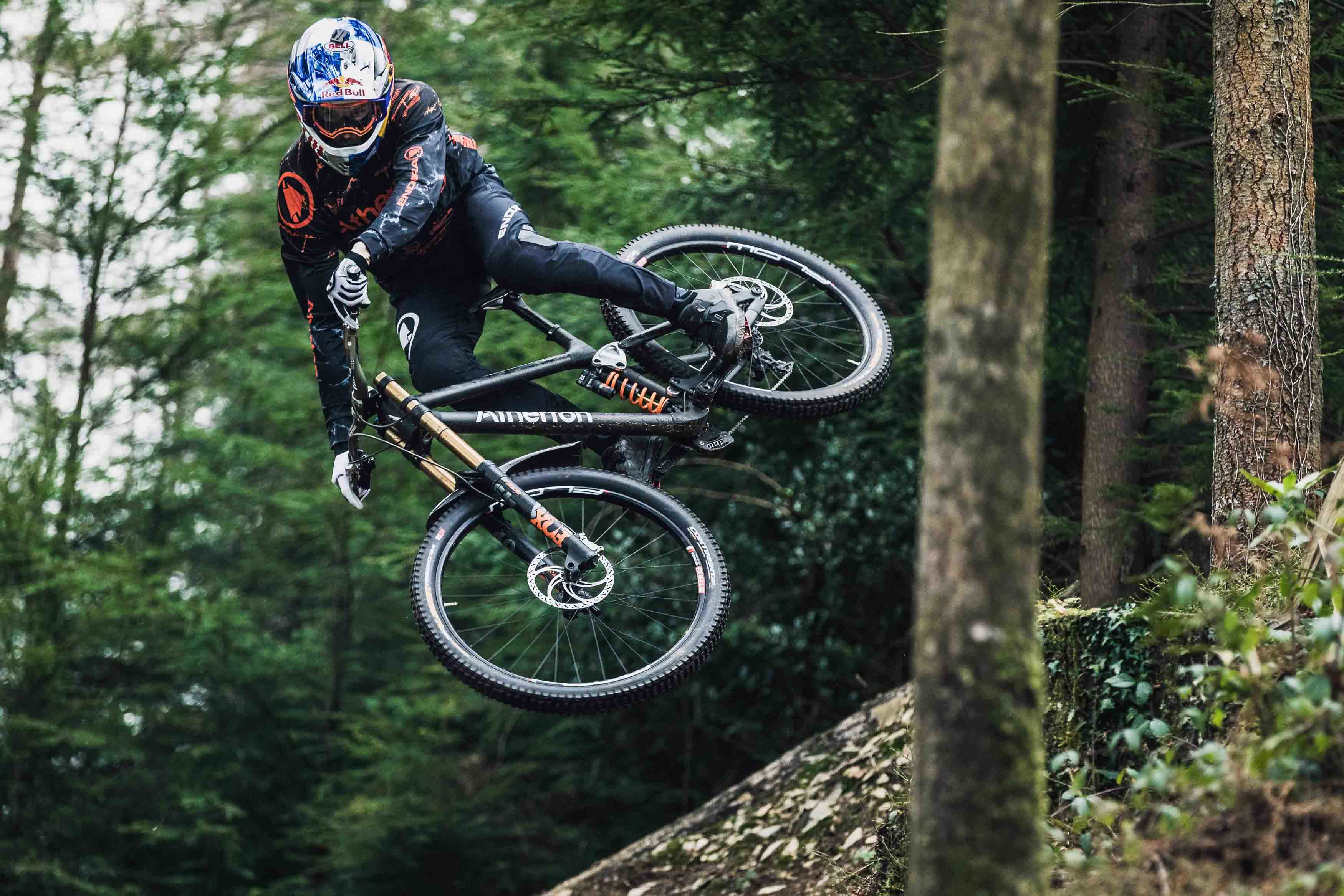 Renishaw_Atherton_Racing.jpg