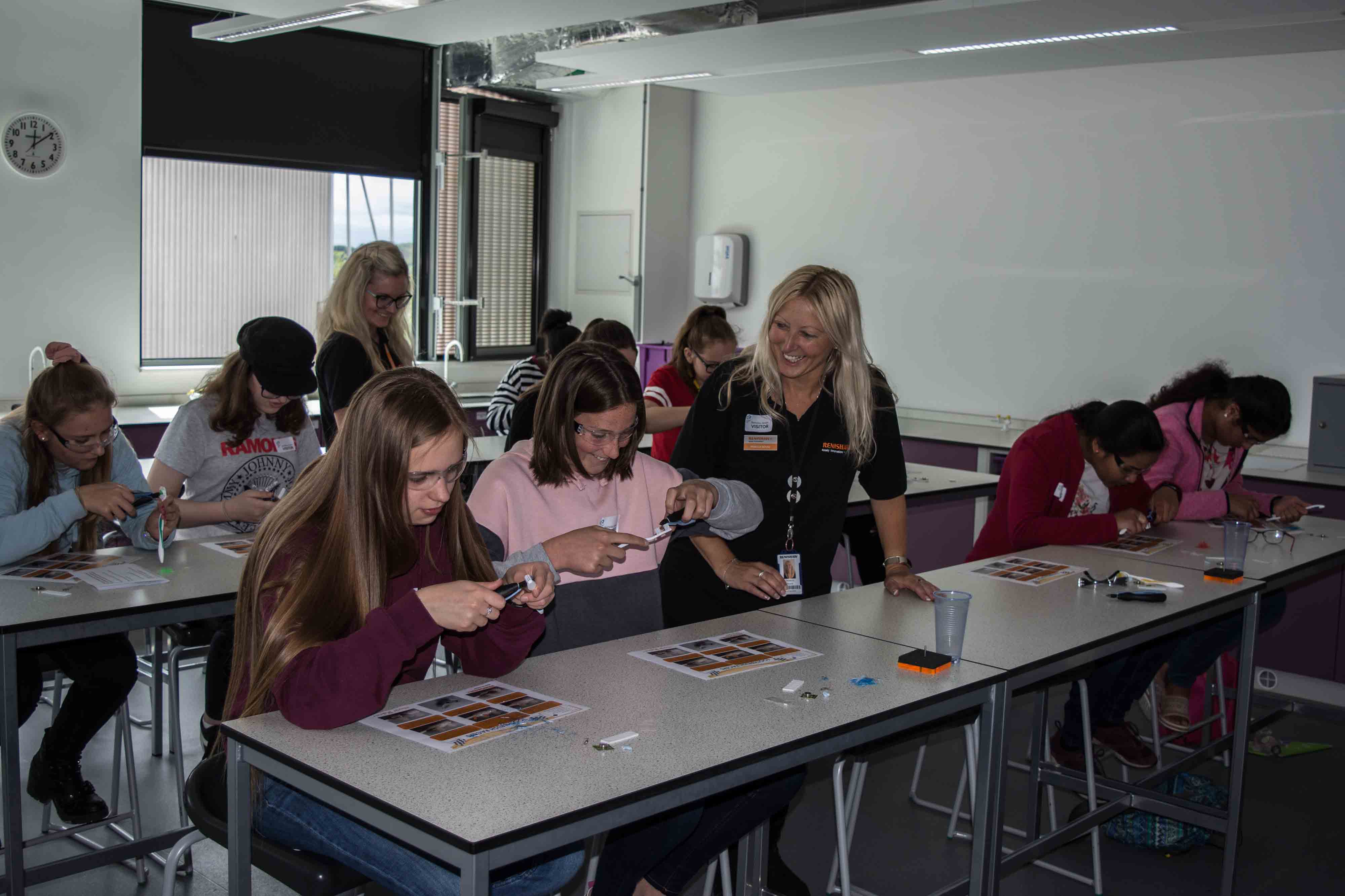 Renishaw_Girls_Technology_Event.jpg