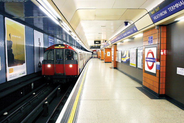 DRALLIM_Piccadilly_line.jpg